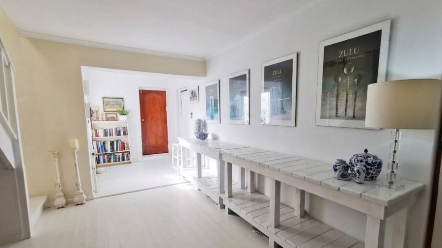 3 Bedroom Property for Sale in Pringle Bay Western Cape